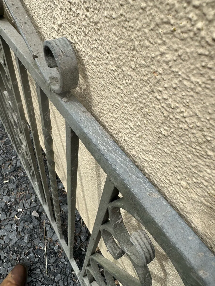 Galvanised steel garden gates - Image 2