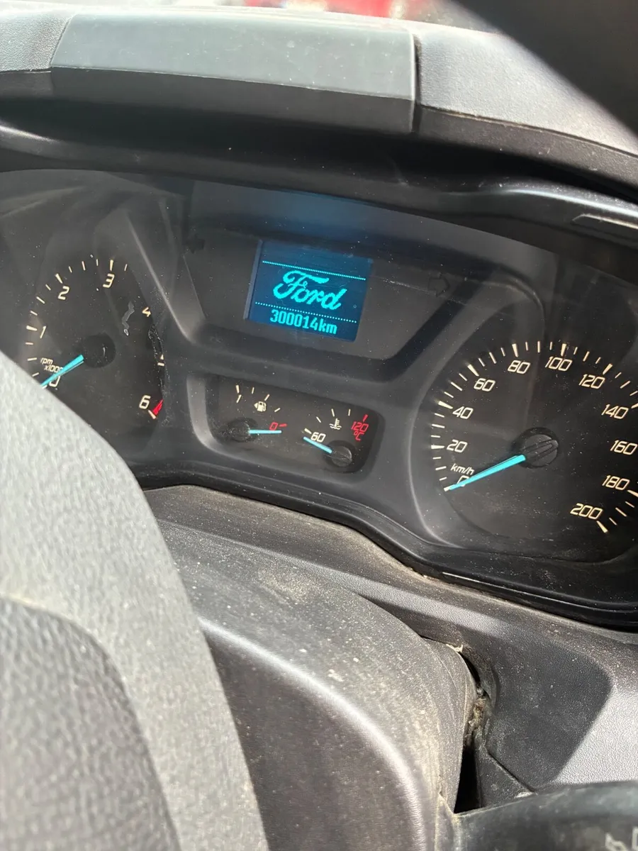 Ford Transit Custom 2017 - Image 2