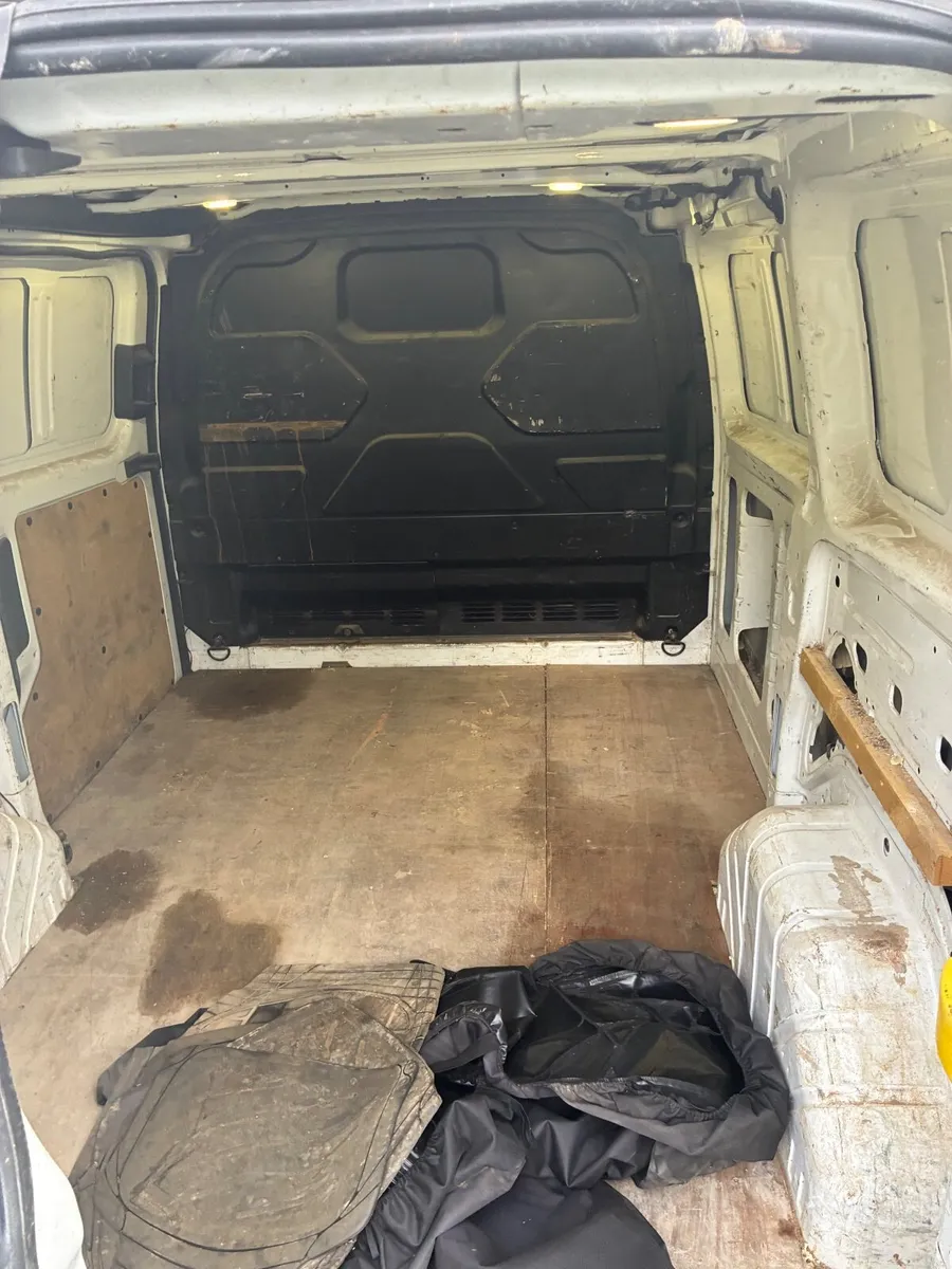 Ford Transit Custom 2017 - Image 3