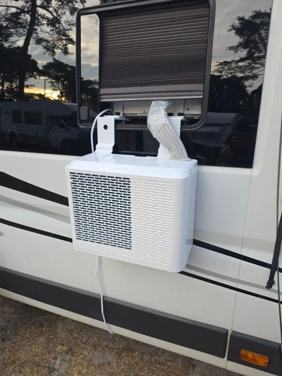 Portable air conditioning unit - Image 3