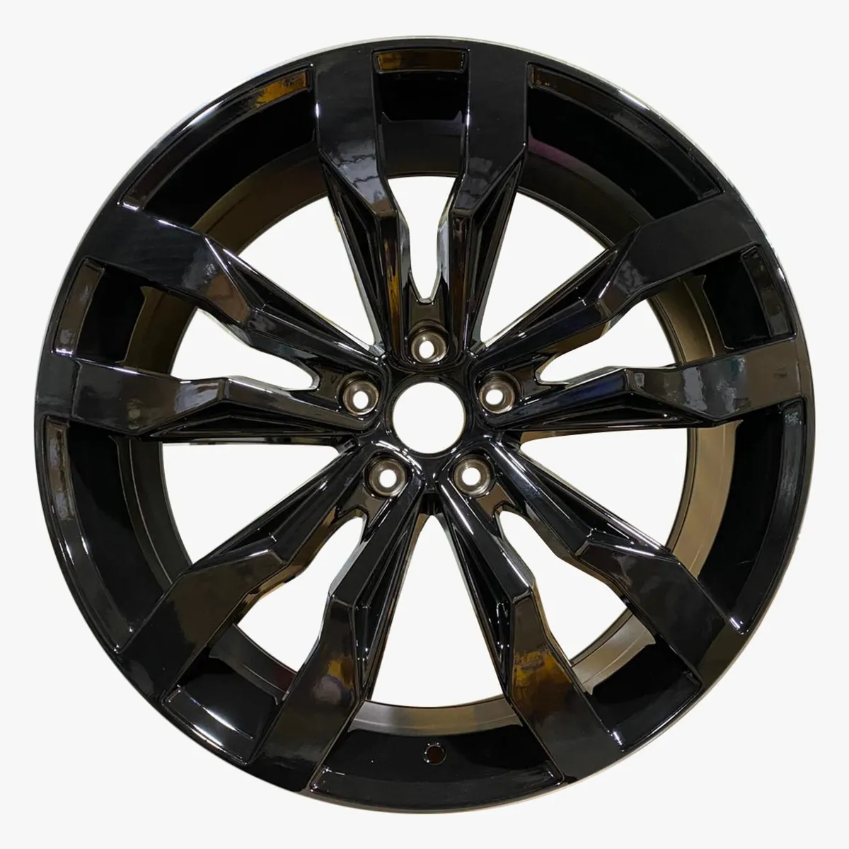 20" 21" Volkswagen Suzuka Style - Image 1