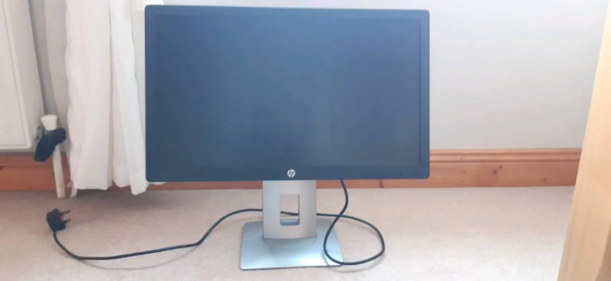 24inch computer monitor