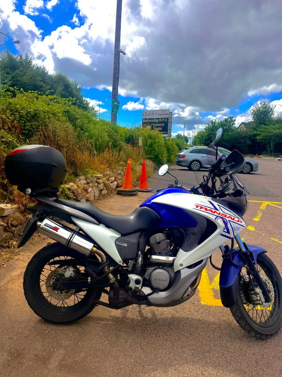 2009 Honda Transalp XLV700 - Image 2