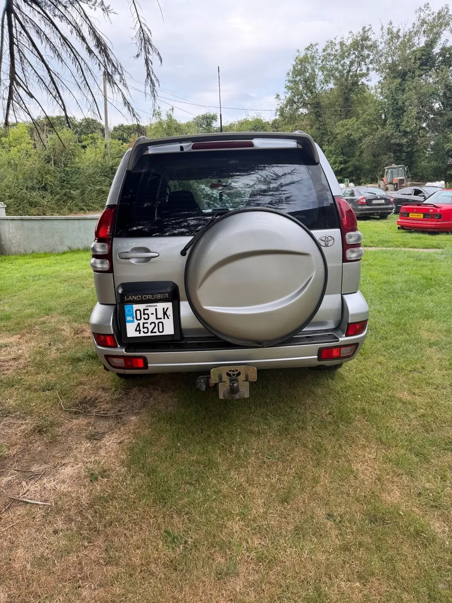 Toyota Land Cruiser - Image 3