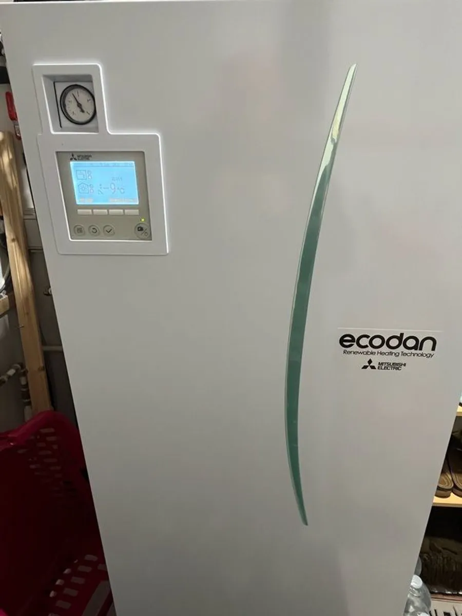 14kw Mitsubishi Ecodan Heat Pump - Image 1