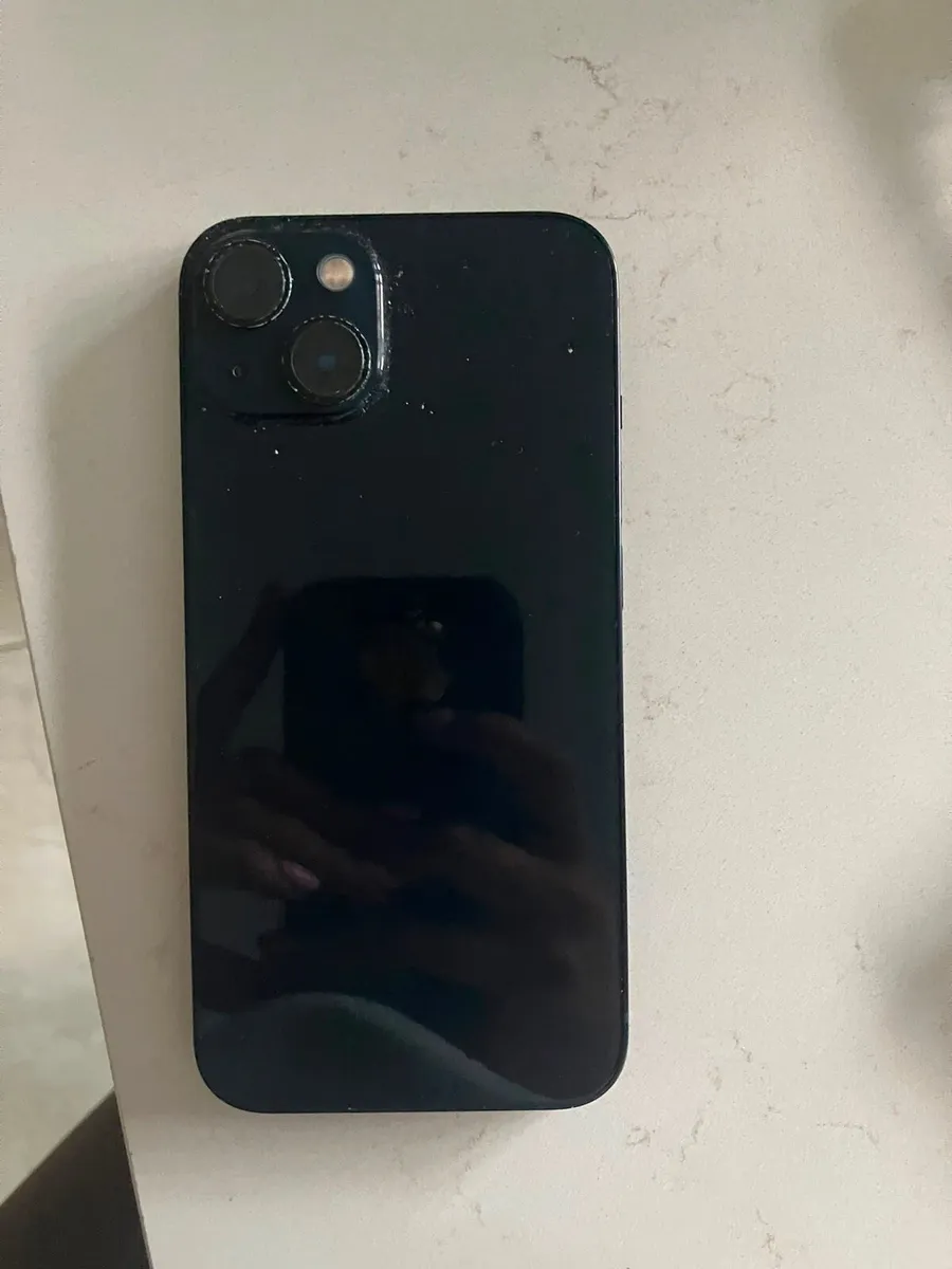 Iphone 13 - Image 2