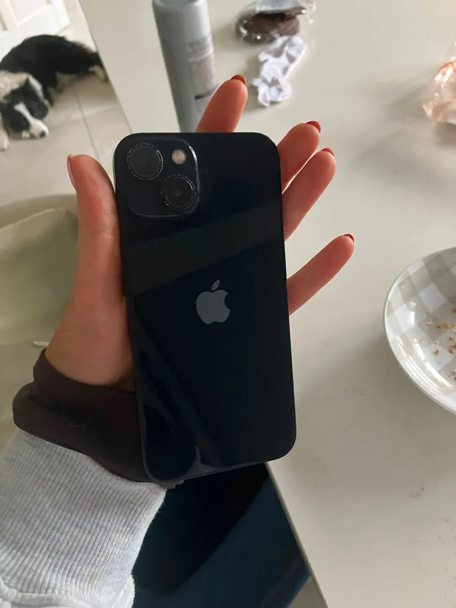 Iphone 13 - Image 1