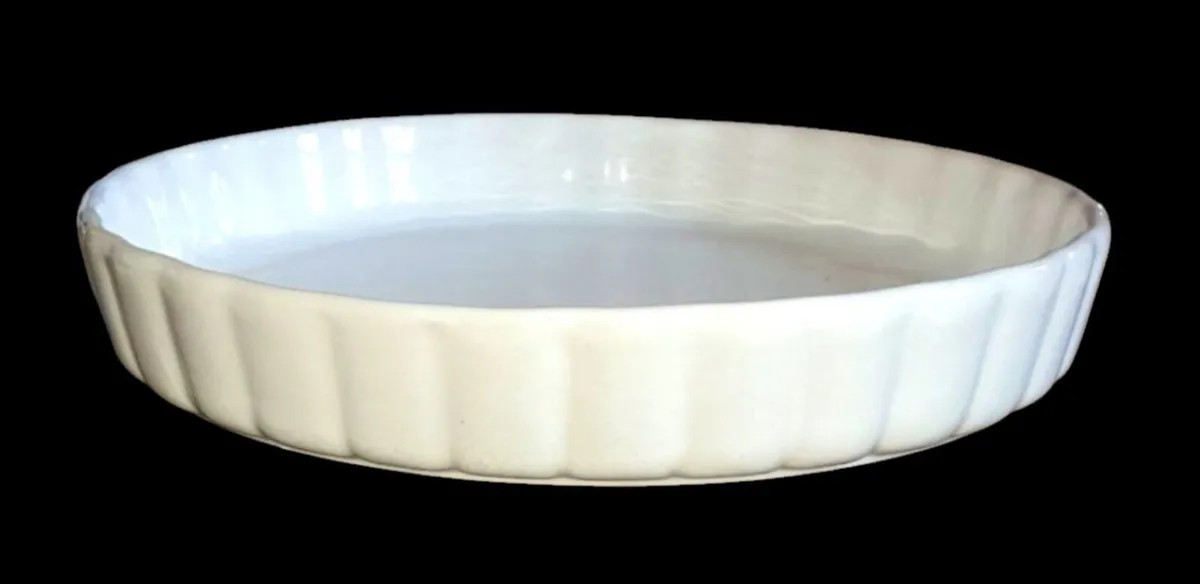 Vintage Harrods White Porcelain Quiche & Flan Dish - Image 2