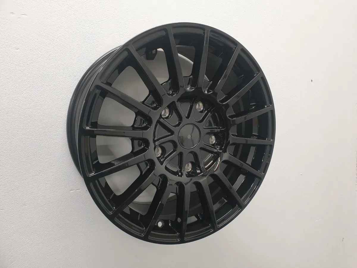 18" Ford Transit Motion R Style - Image 3