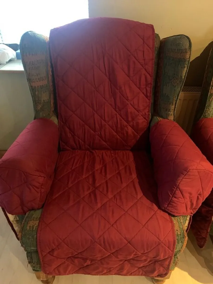Comfortable Armchairs with Protective Covers - Image 2
