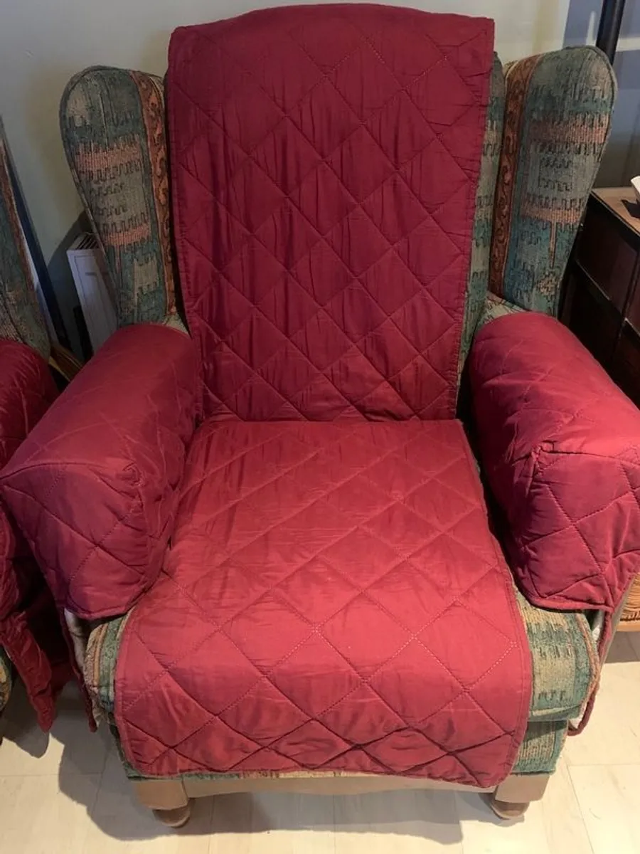 Comfortable Armchairs with Protective Covers - Image 3