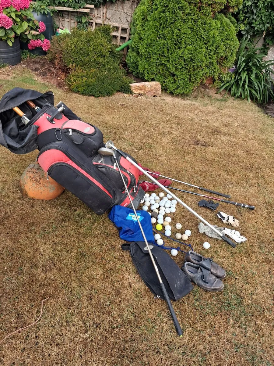 Golf Bag & Contents - Image 1