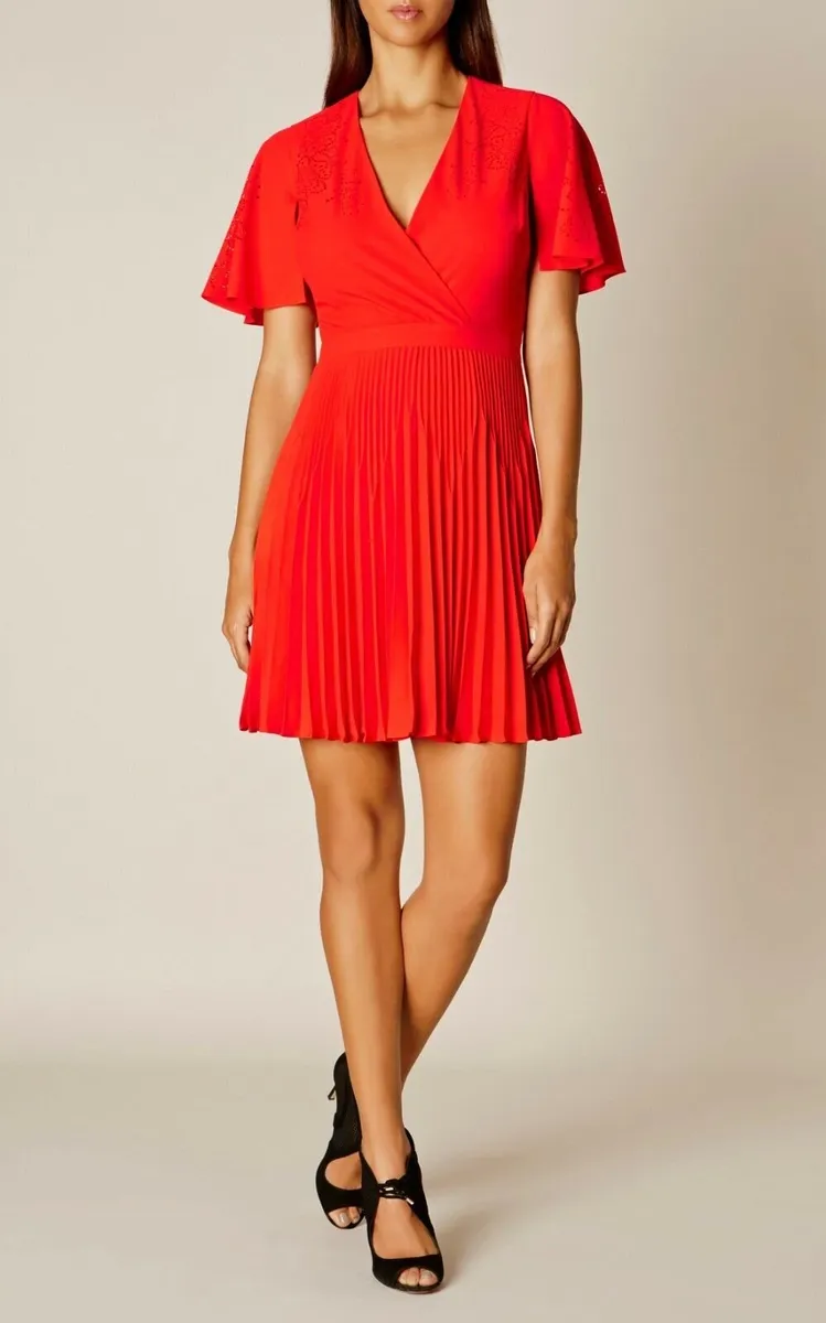 Karen Millen Red Floral Laser-Cut Pleat Dress - Image 3