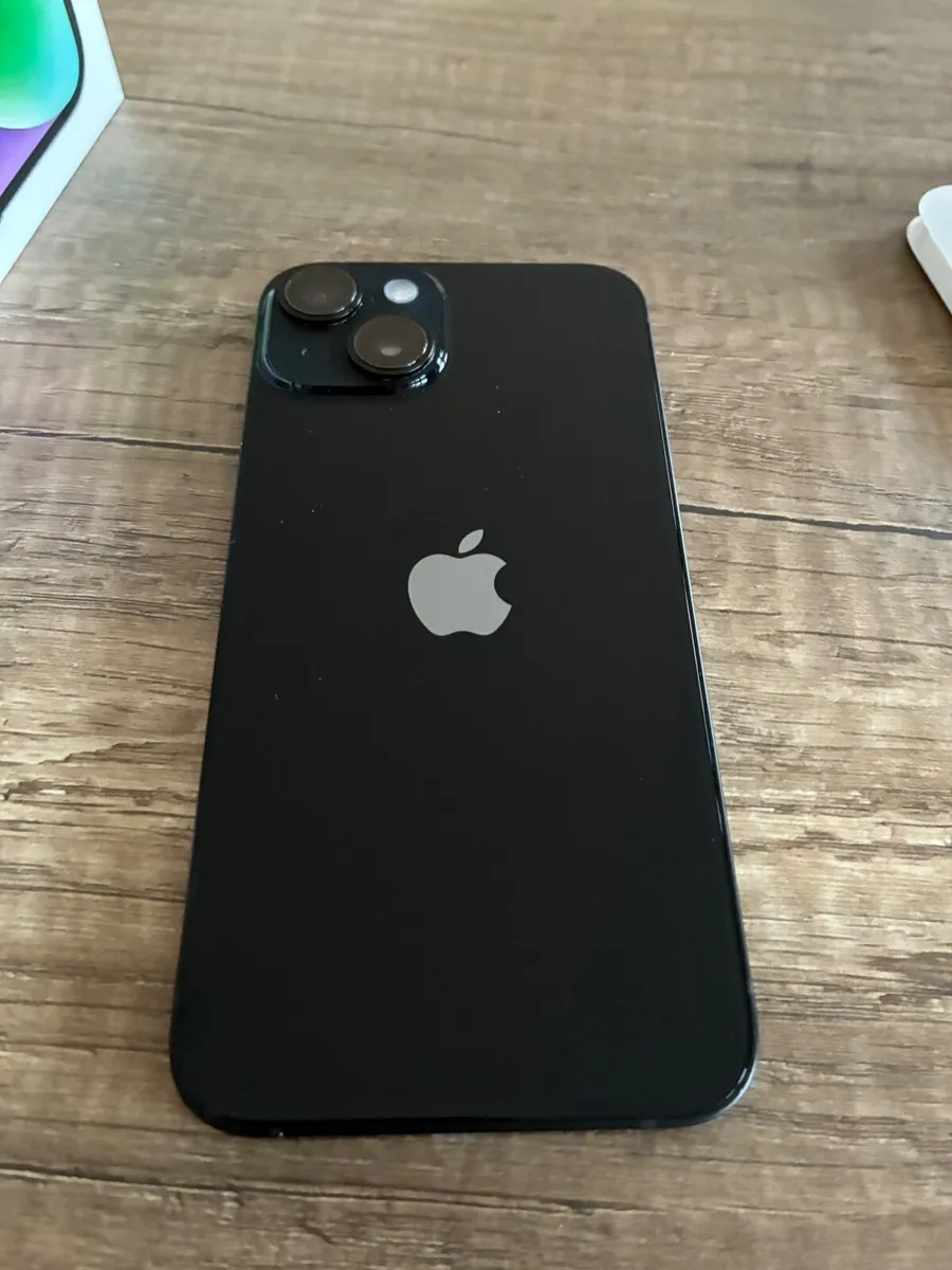 Unlocked iPhone 14 128GB Midnight - Image 4