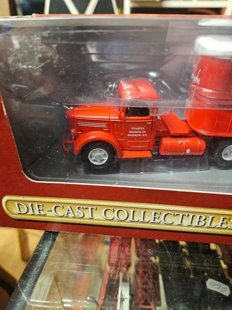 Corgi Mack Brewery Truck 1.50 - Image 4