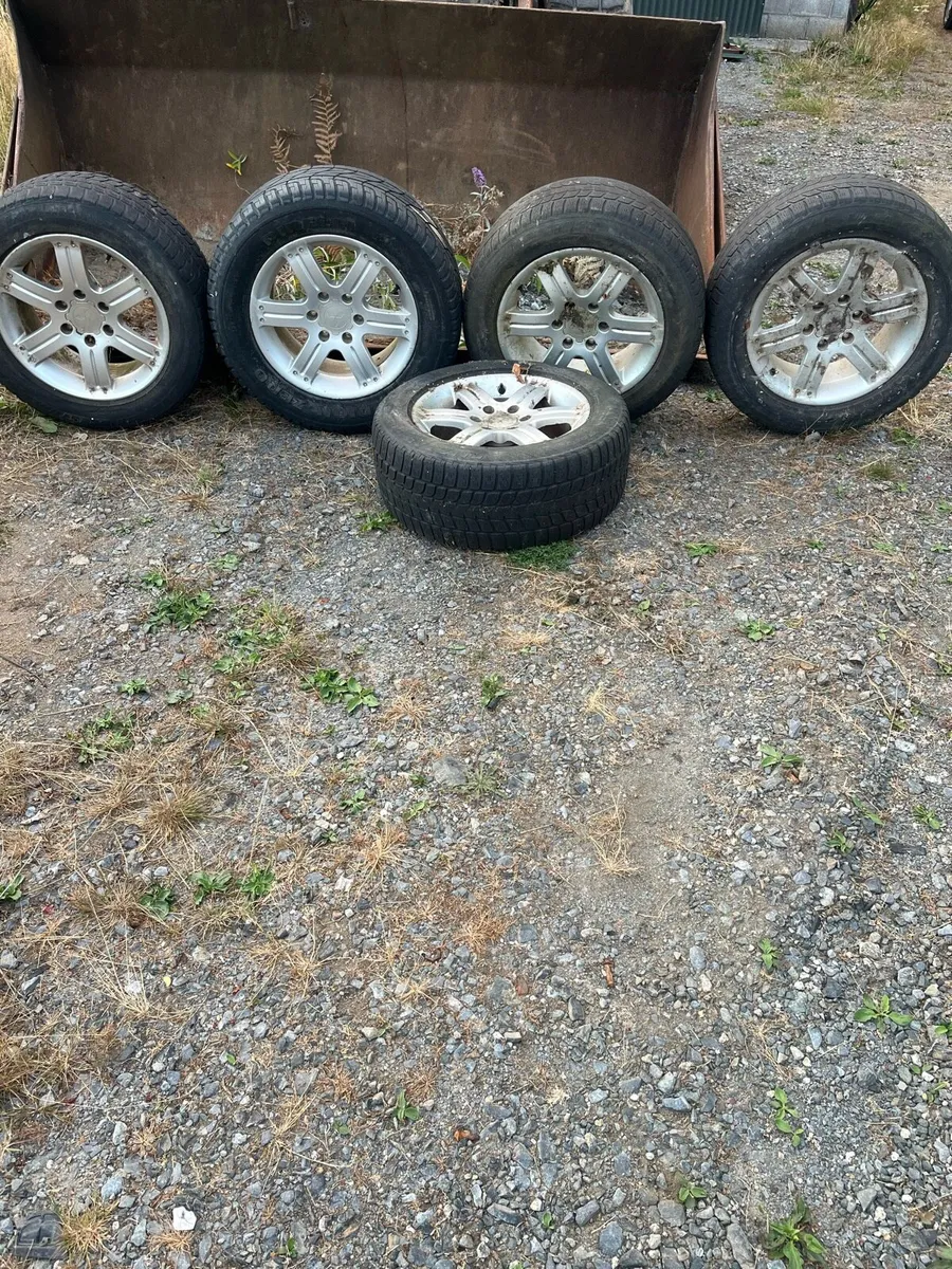 Mitsubishi pajero l200 alloys - Image 1