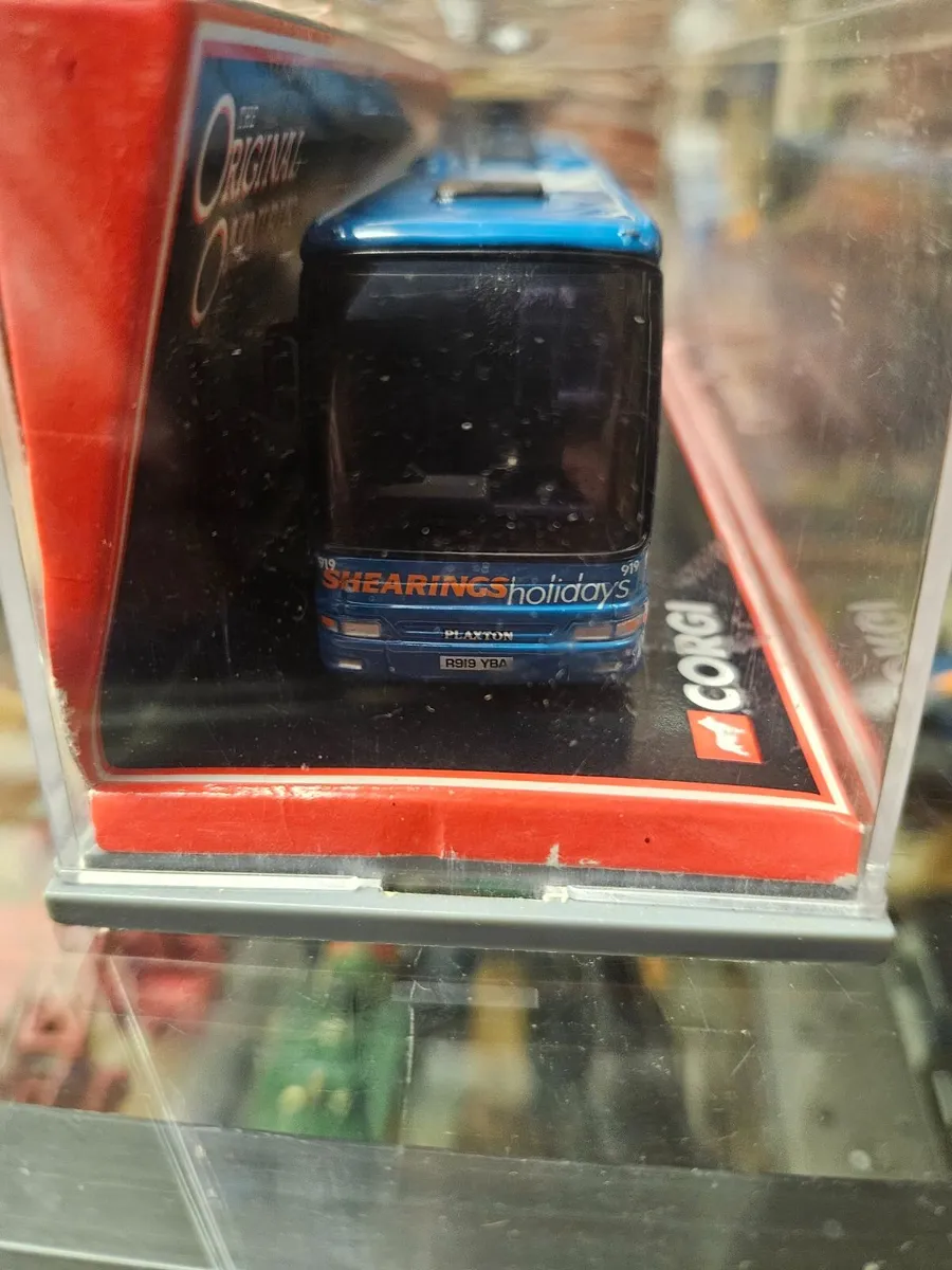 Corgi Shearings Bus - Image 2