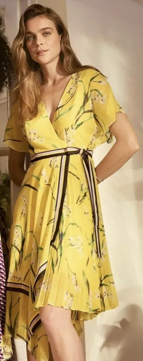 BNWoT Karen Millen Yellow Floral Wrap Dress - Image 1