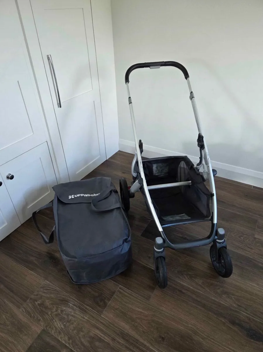 Uppababy vista pushchair - Image 3