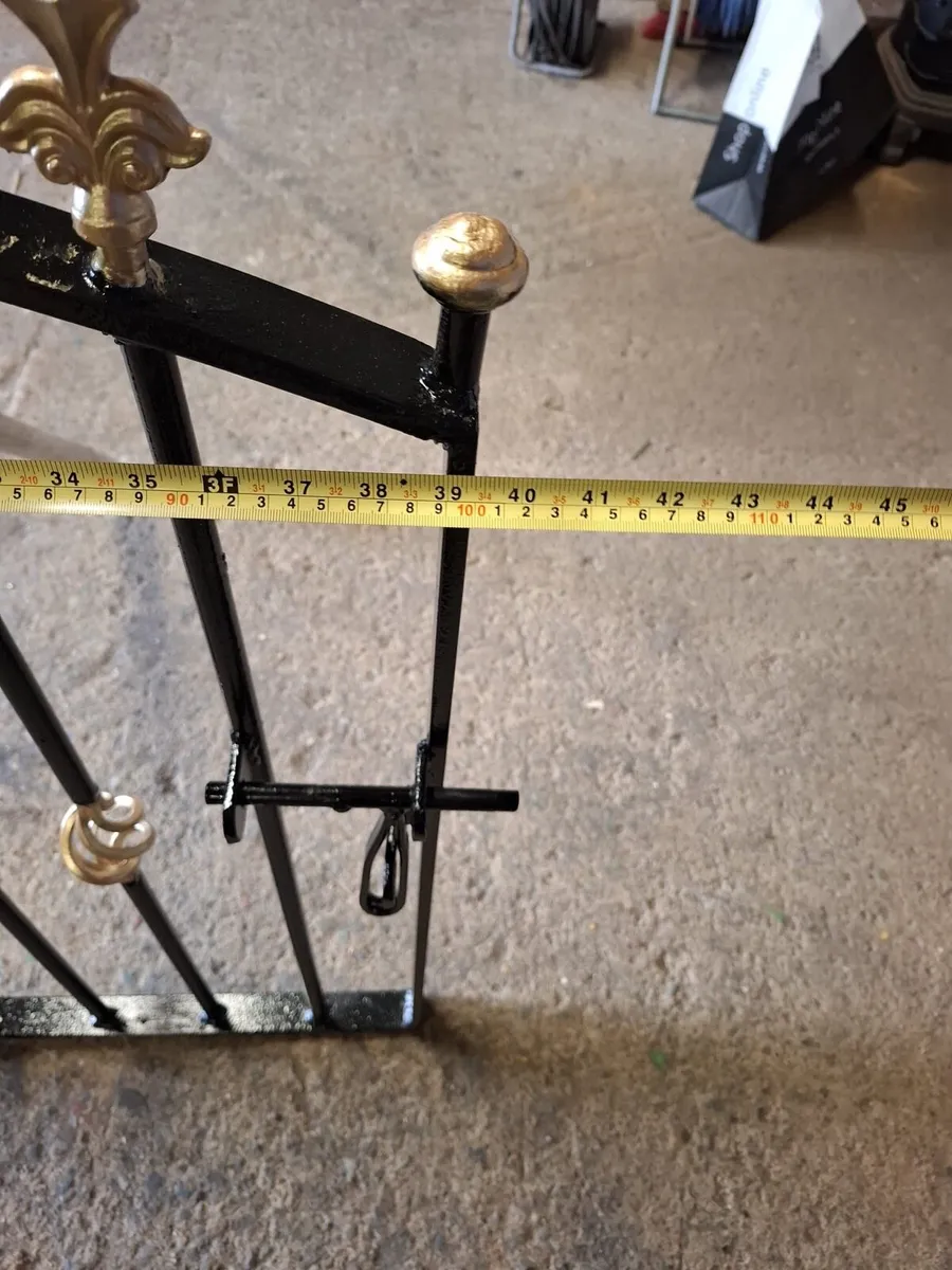 Gate - Image 3