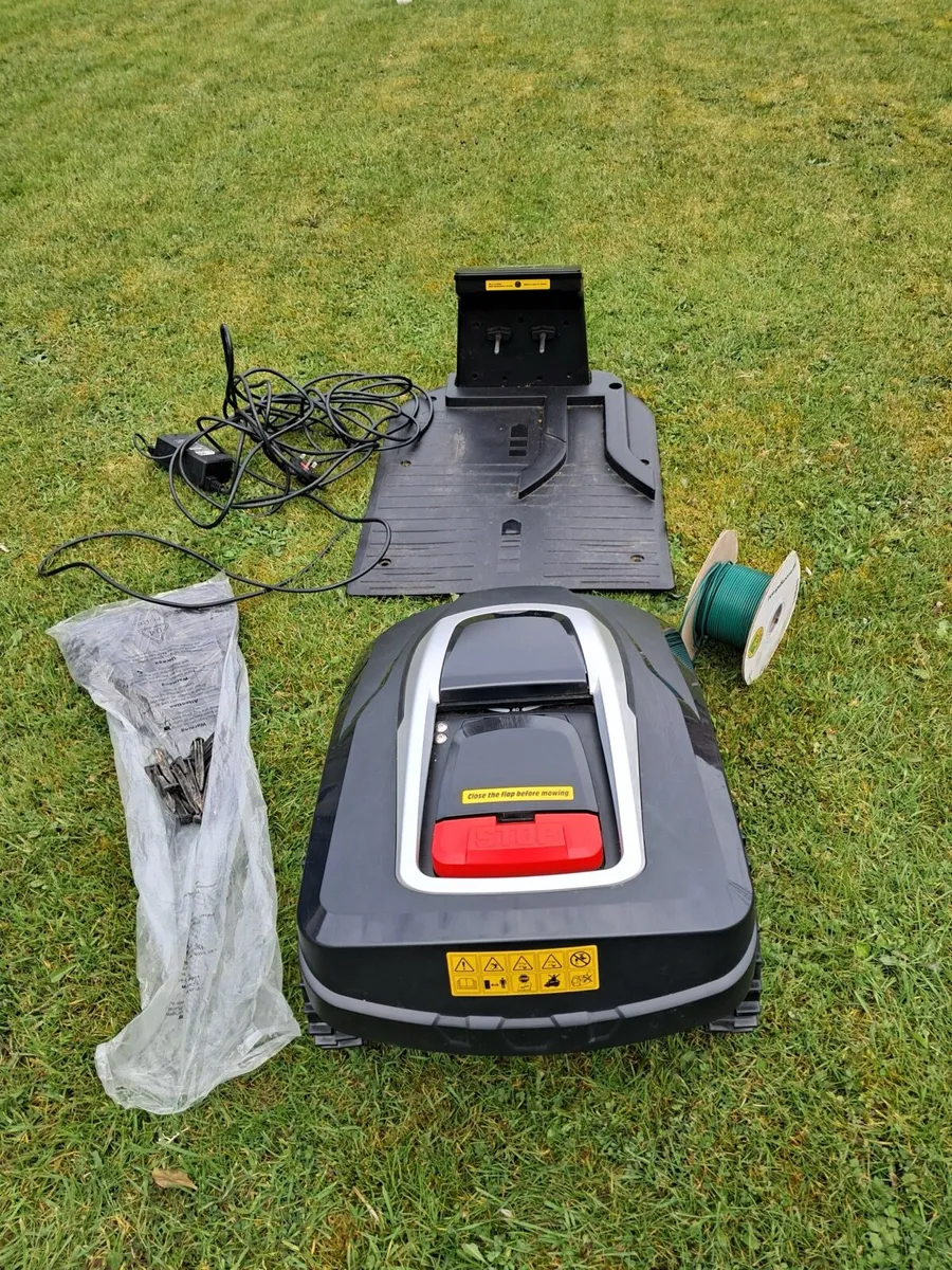 Robotic Lawnmower - Image 3