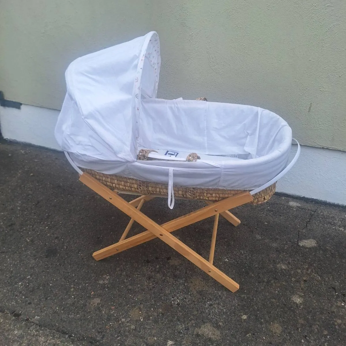 Moses Basket - Image 3