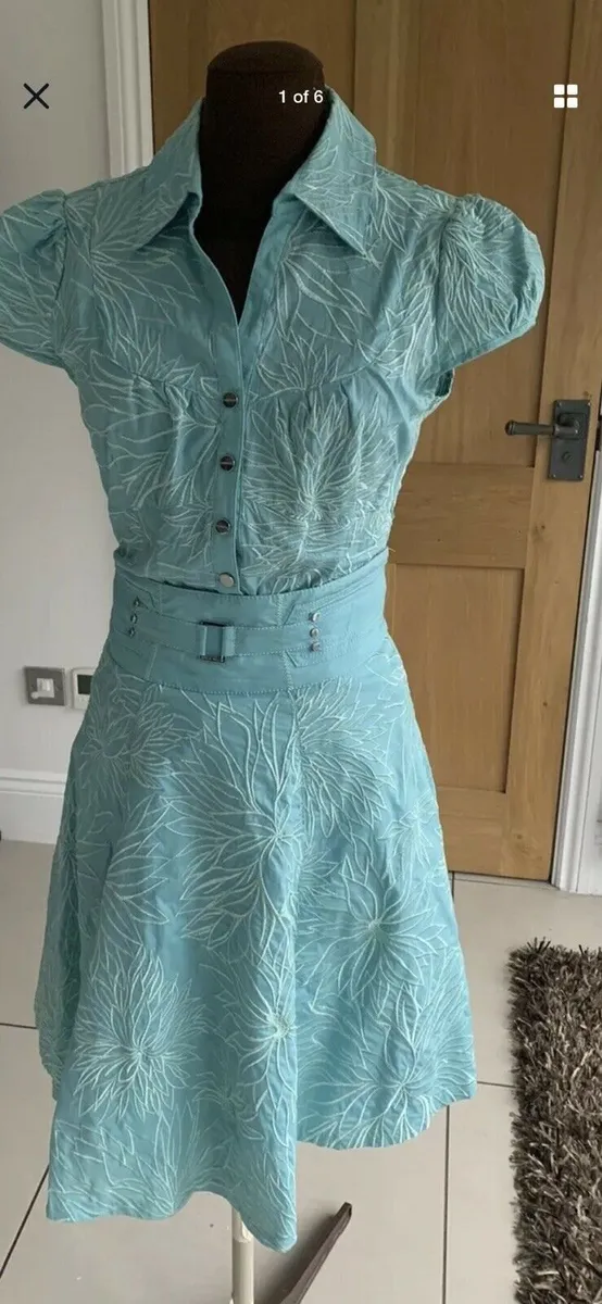Karen Millen Embroidered A-Line Skirt - Image 1