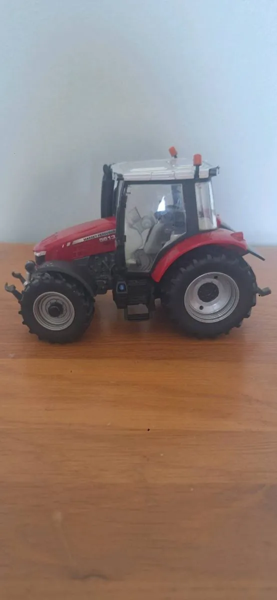 Toy tractors - Image 4