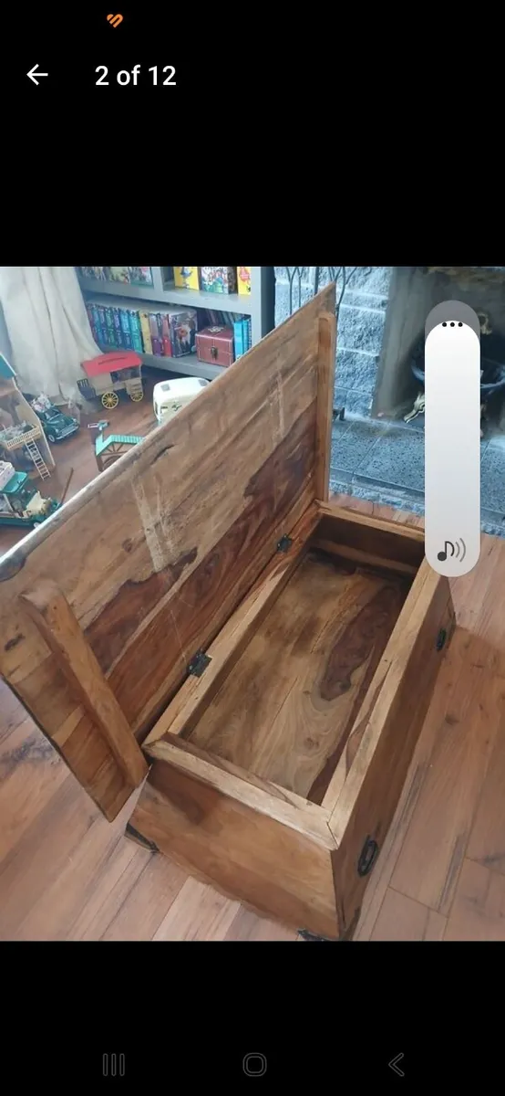 Coffee table with storage - Image 2