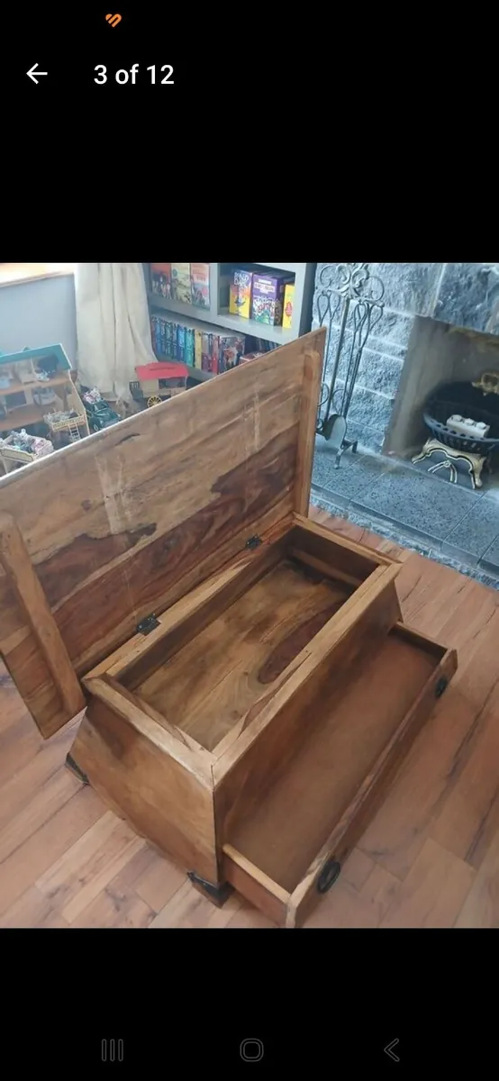Coffee table with storage - Image 3