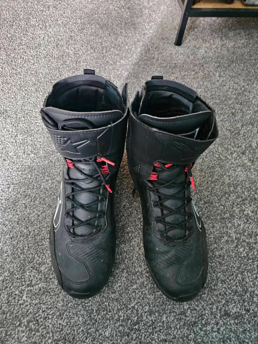 Alpinestars Motorbike Boots - Image 3