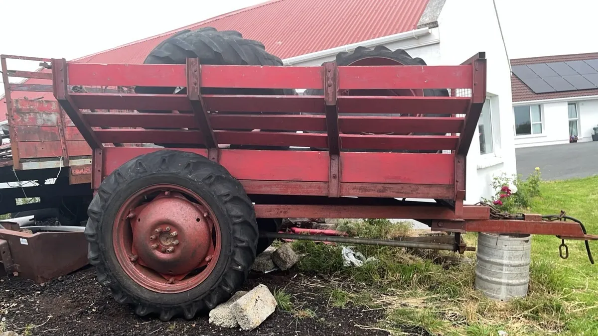 Turf Trailers - Image 1