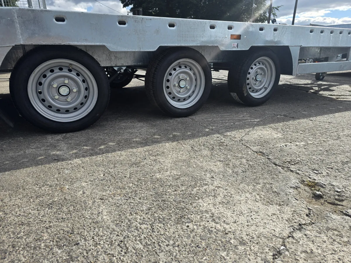 LOW LOADER TRAILER - Image 4