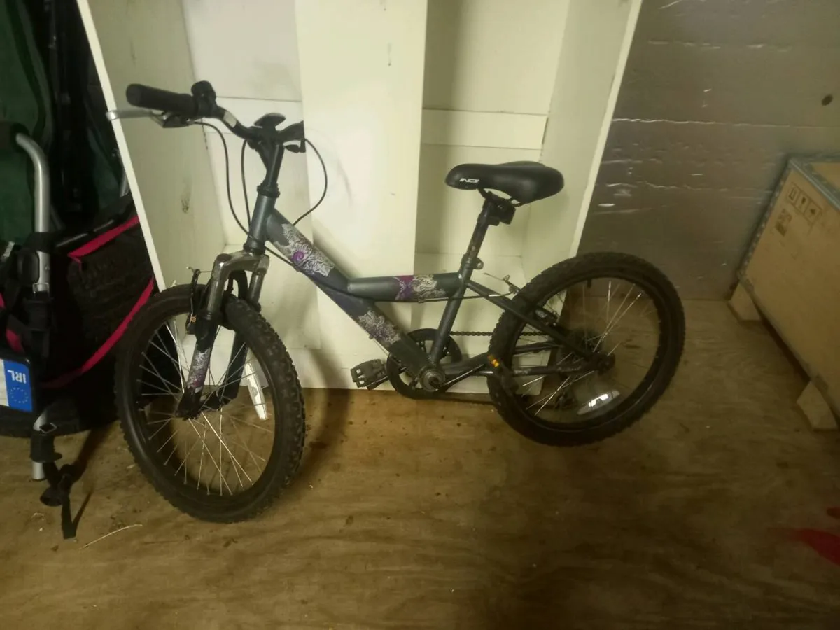 Bicycles - Image 3