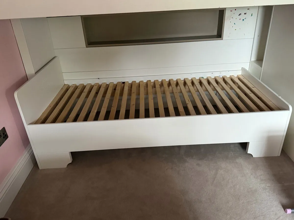 Single bed Frames x 2 - Image 2