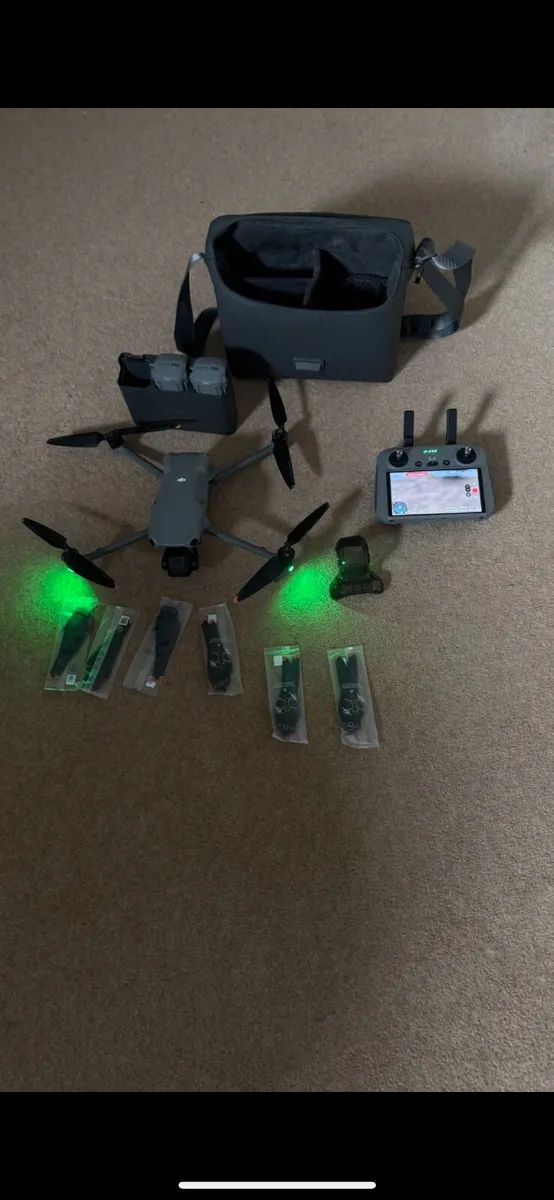 DJI AIR 3 DRONE Rc 2 fly mode