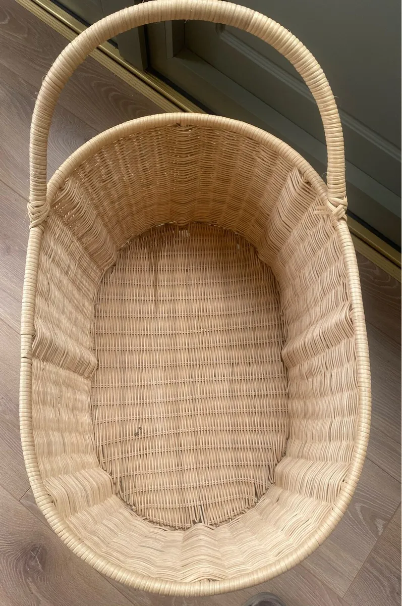 Zara Kids Rattan Trolley - Image 2