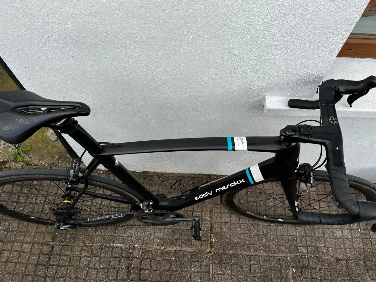 Road bike - Image 2