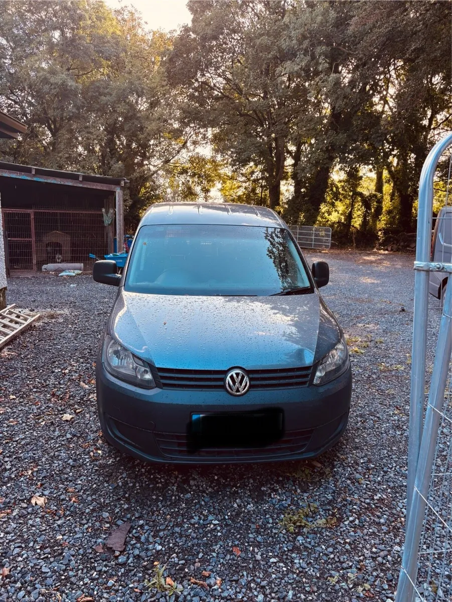 Caddy van - Image 4