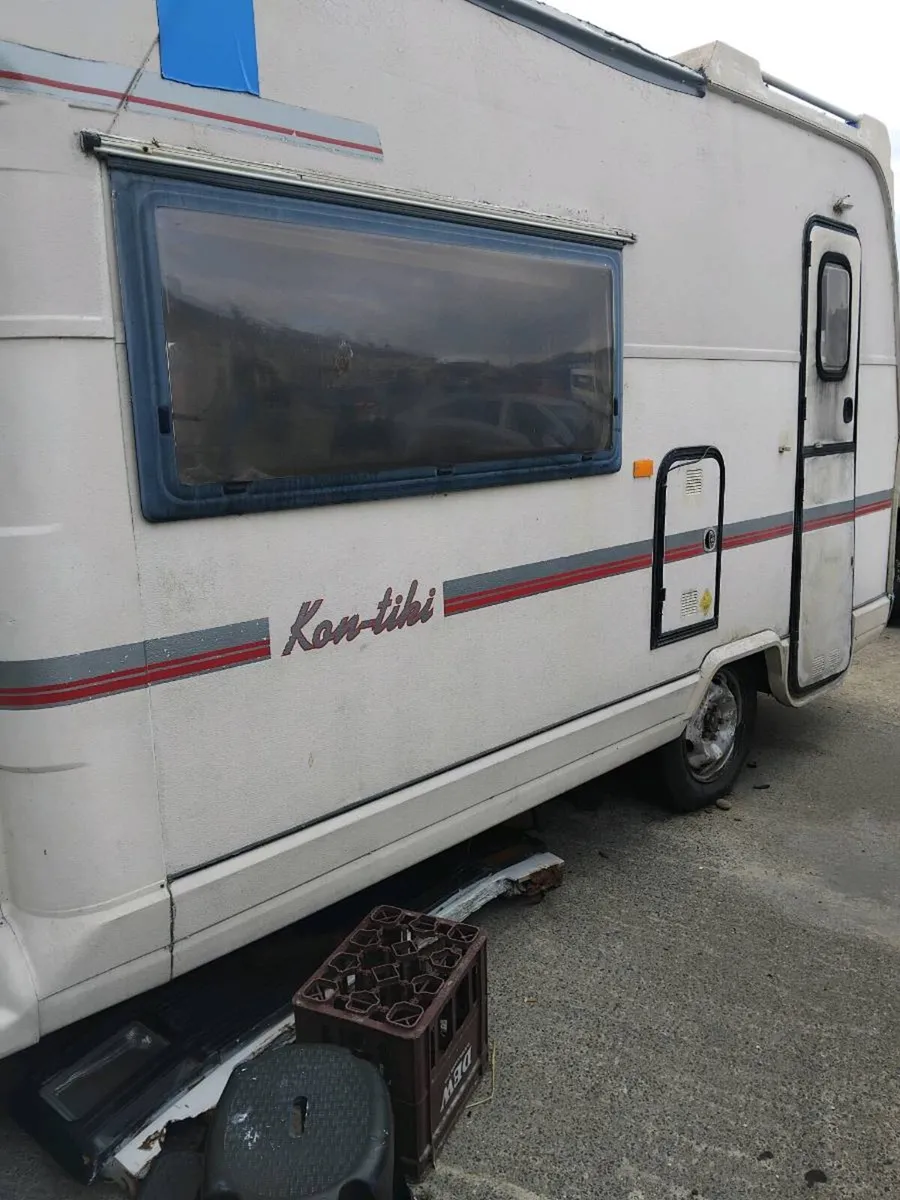 Camper - Image 3