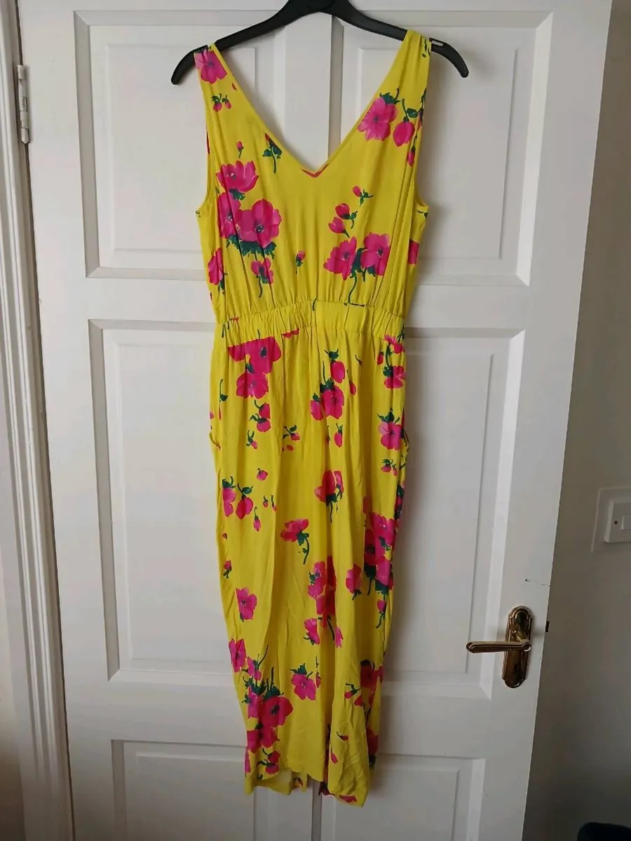 Midi - warehouse dress size 8 - Image 2