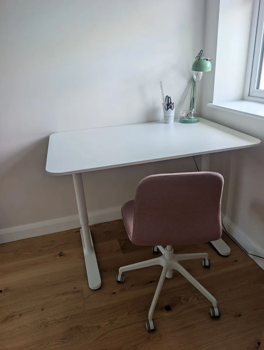 Office Desk - Image 4