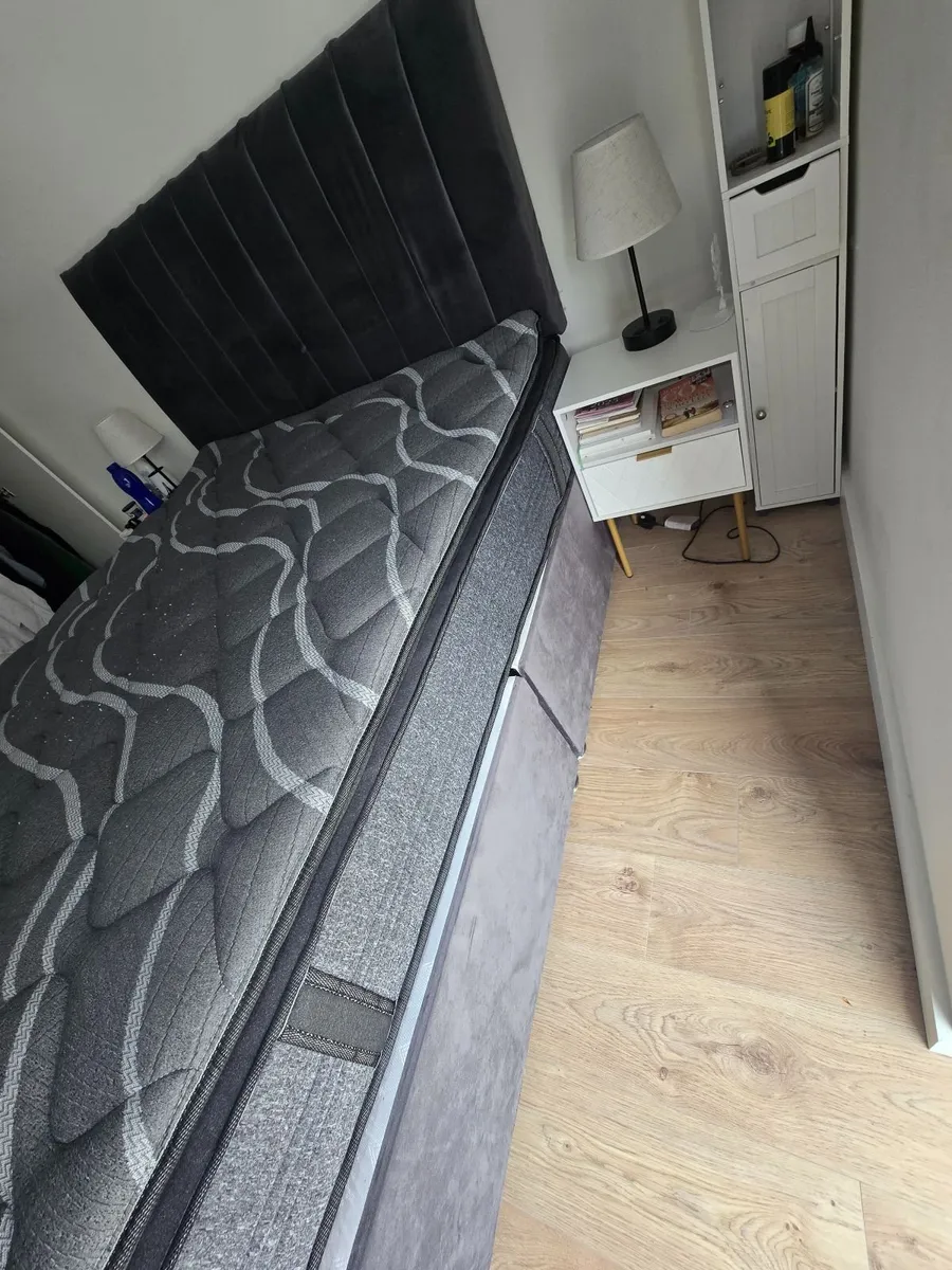 Bed and Mattress - Image 3