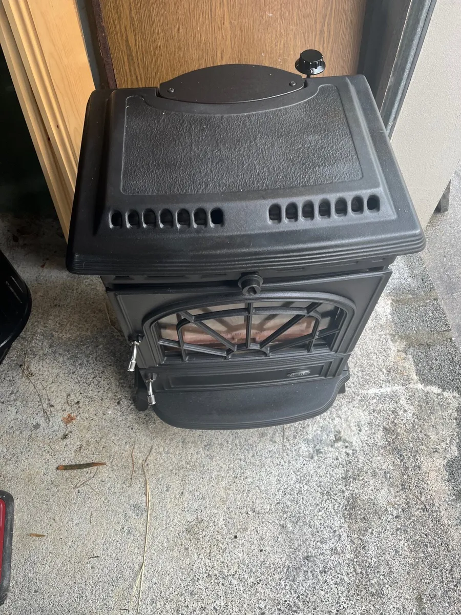 Stove - Image 4