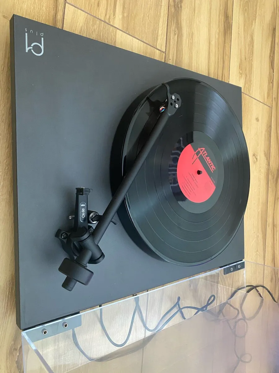 Rega Plannar 1 Plus Turntable - Image 1