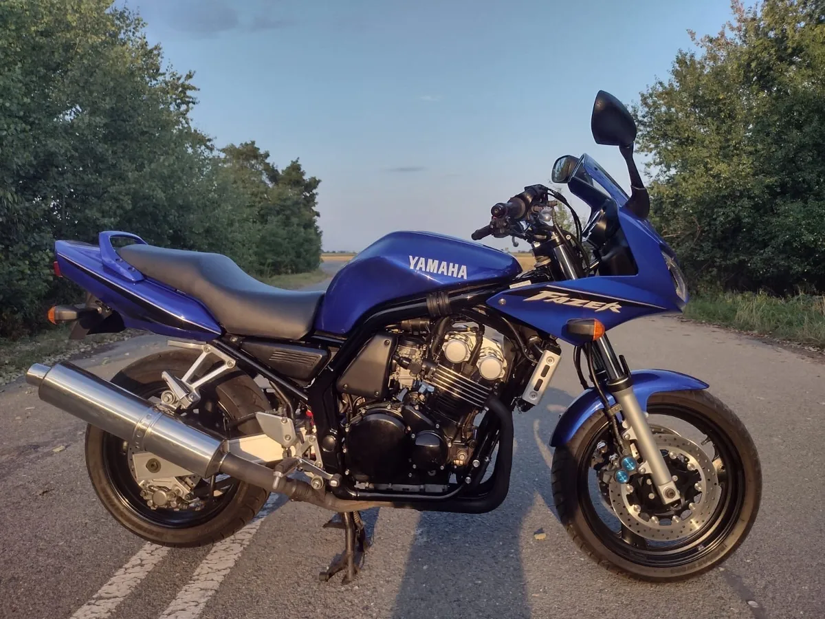Yamaha Fazer 600 - Image 1