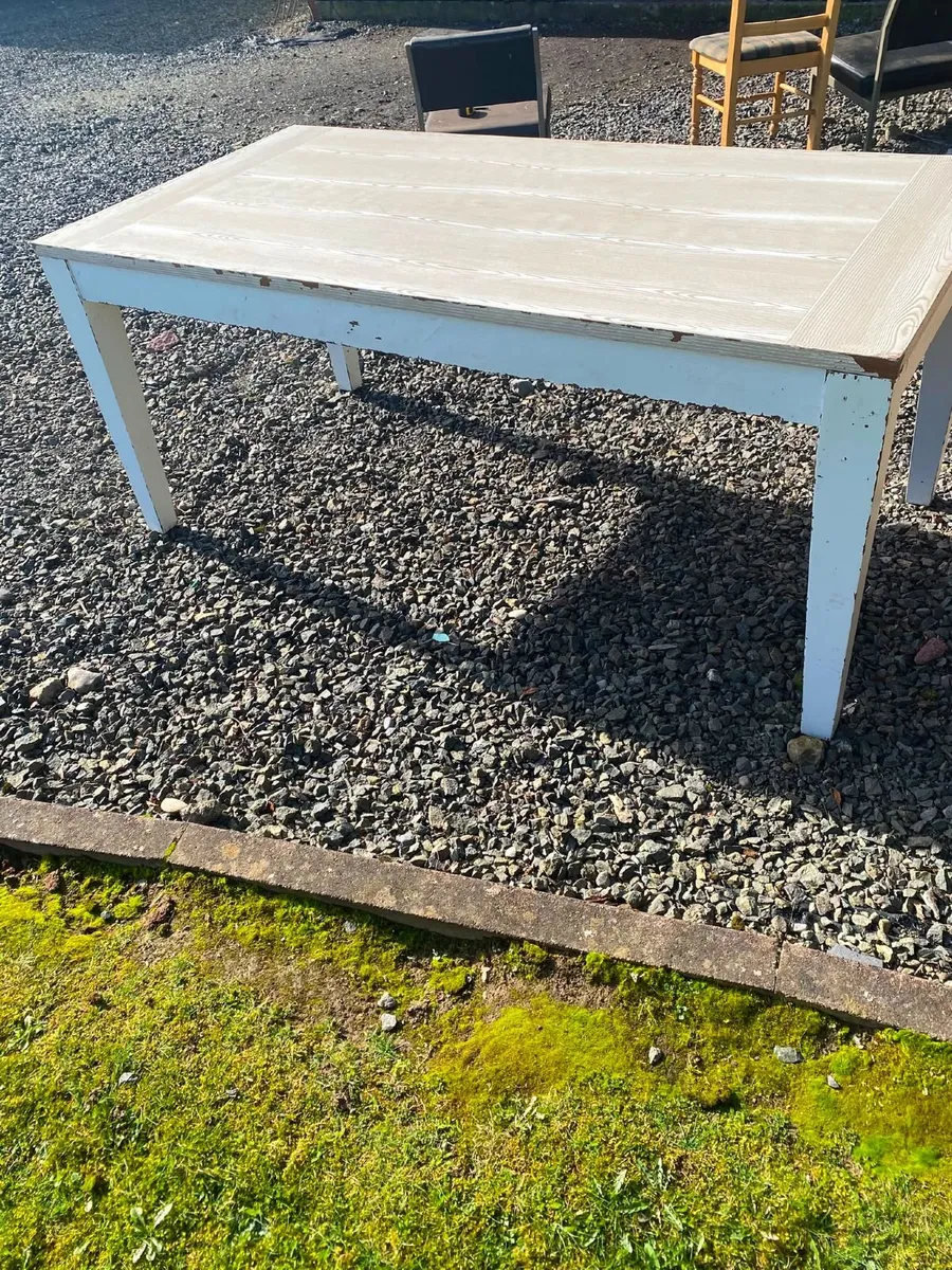 Kitchen table - Image 4