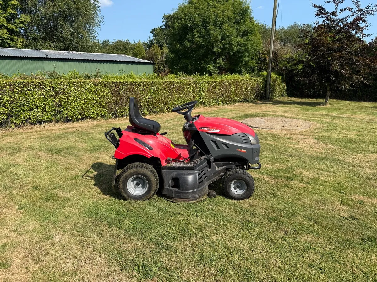 Ride on lawnmower - Image 2