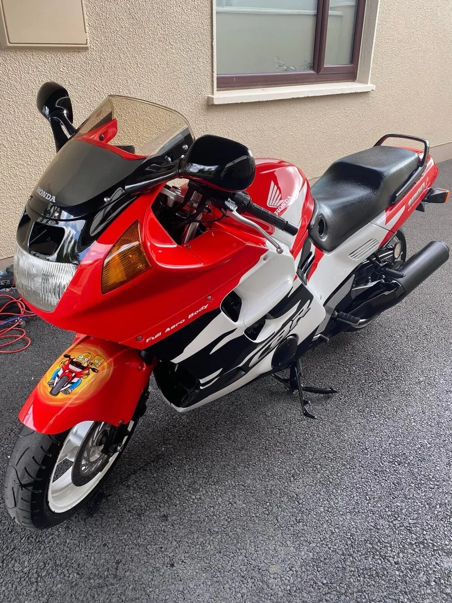 Honda CBR - Image 4