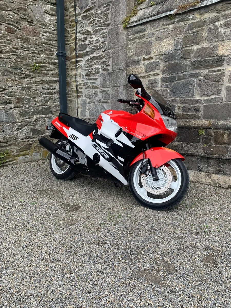 Honda CBR - Image 1